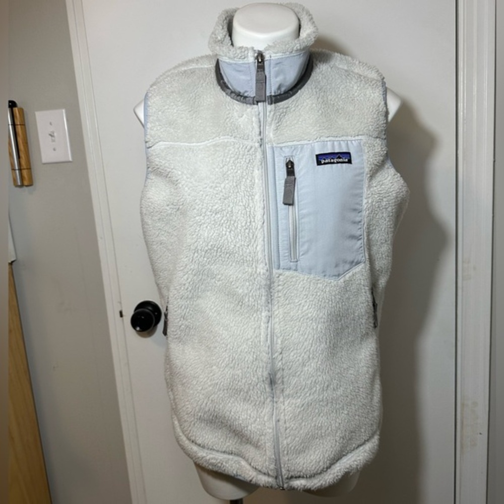 Patagonia White Fleece Vest
